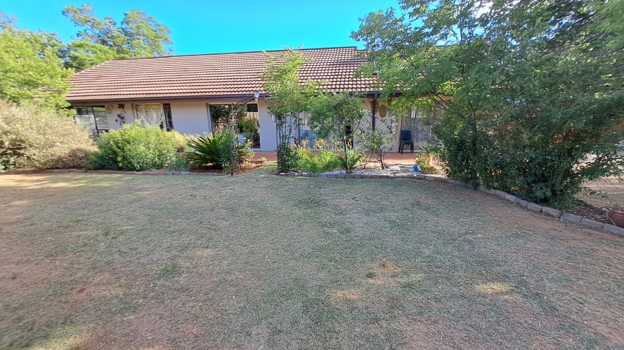 7 Bedroom Property for Sale in Universitas Free State